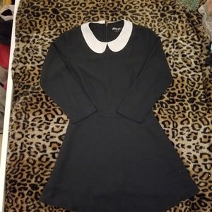 Black dress with white color Nasty Gal